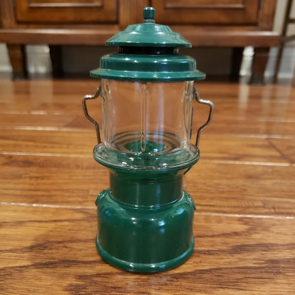 VINTAGE AVON Coleman Lantern Men's Cologne Bottle